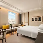 Conrad Singapore Marina Bay