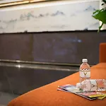 V Hotel Lavender