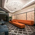 V Hotel Lavender