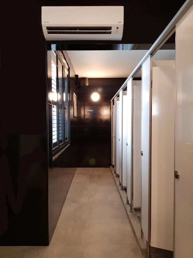 Capsulehotel Wink At Mosque Street