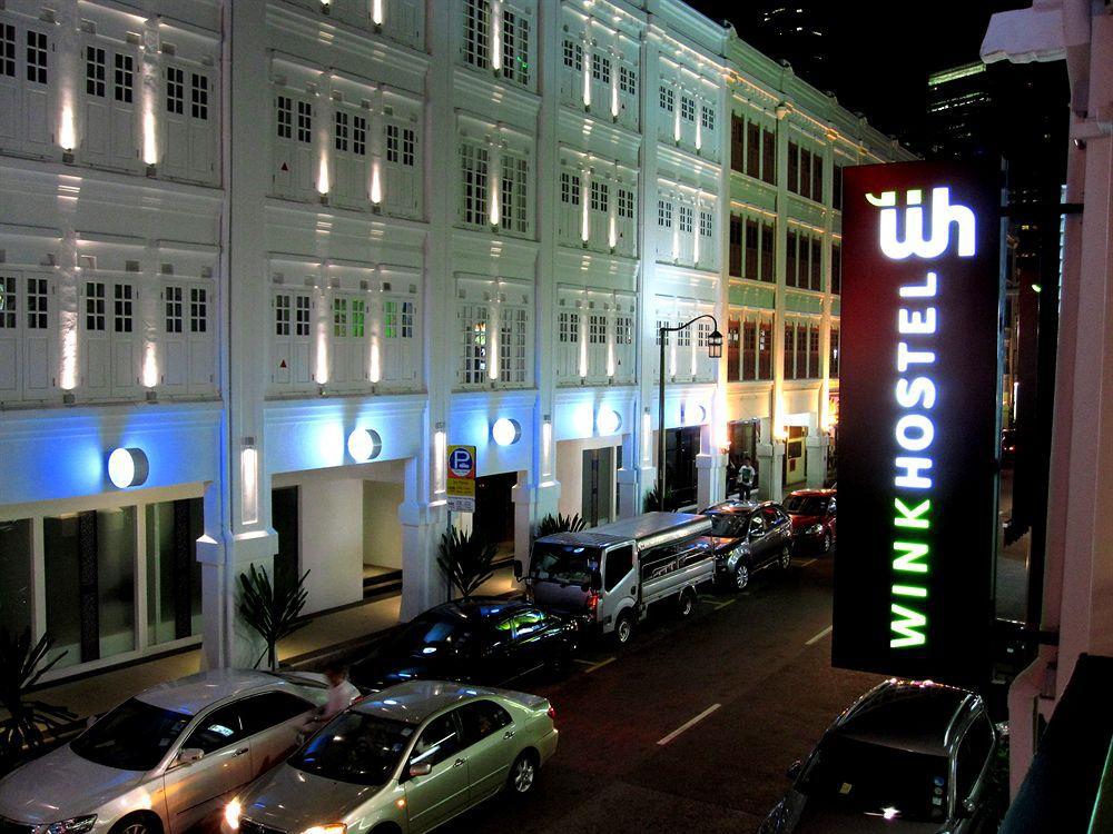 Capsulehotel Wink At Mosque Street 2*