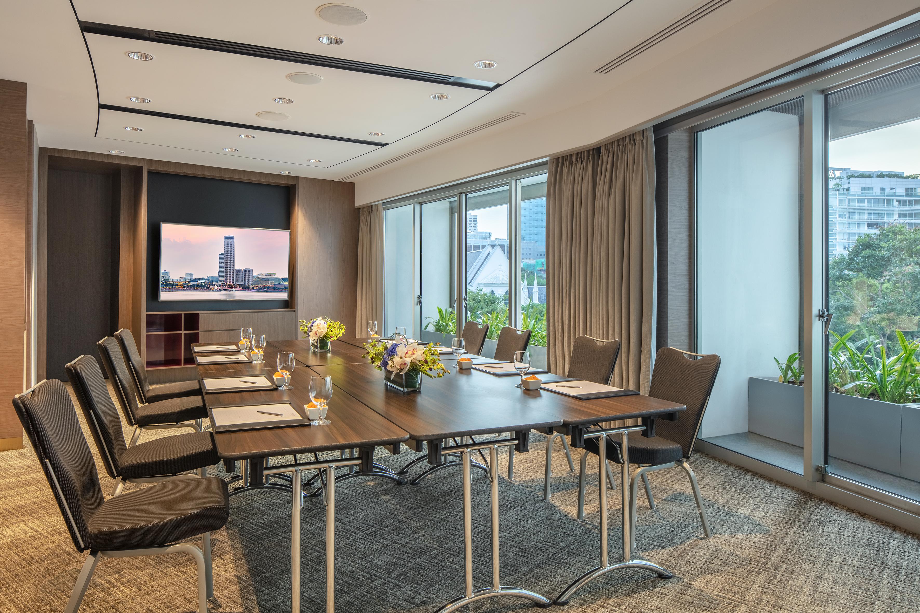 Swissotel The Stamford Singapore