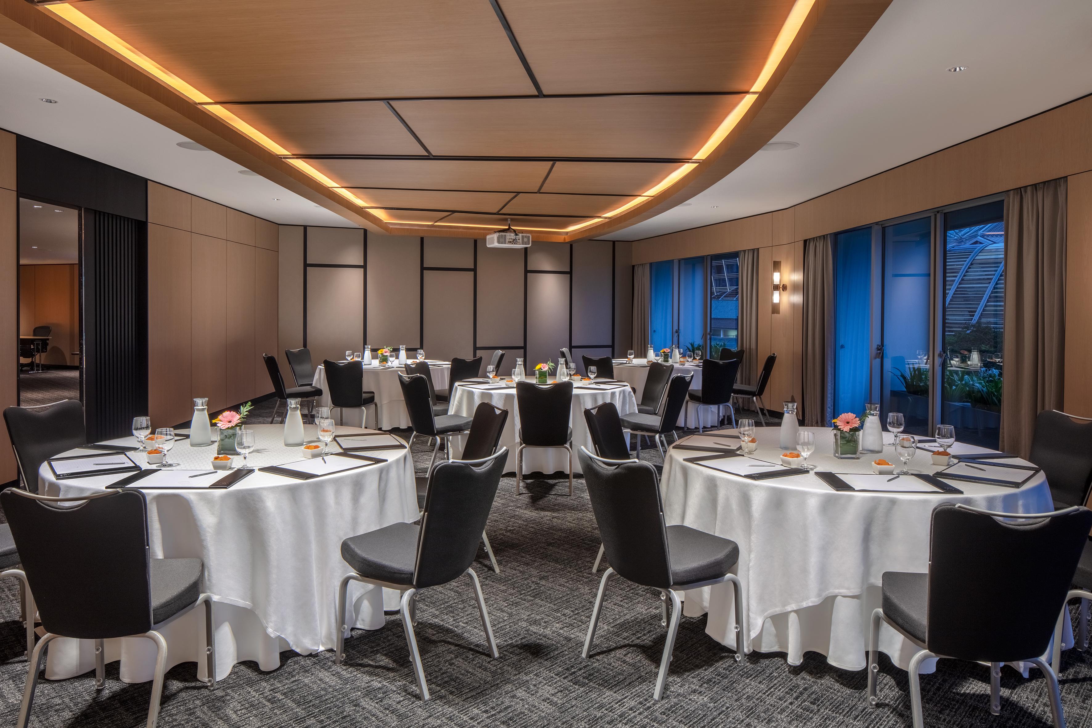 Swissotel The Stamford 5* Singapore