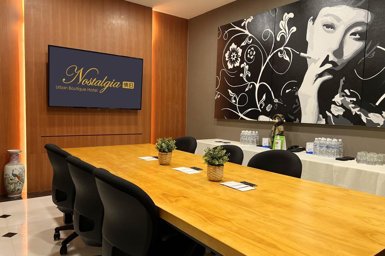 Nostalgia Hotel 4*
