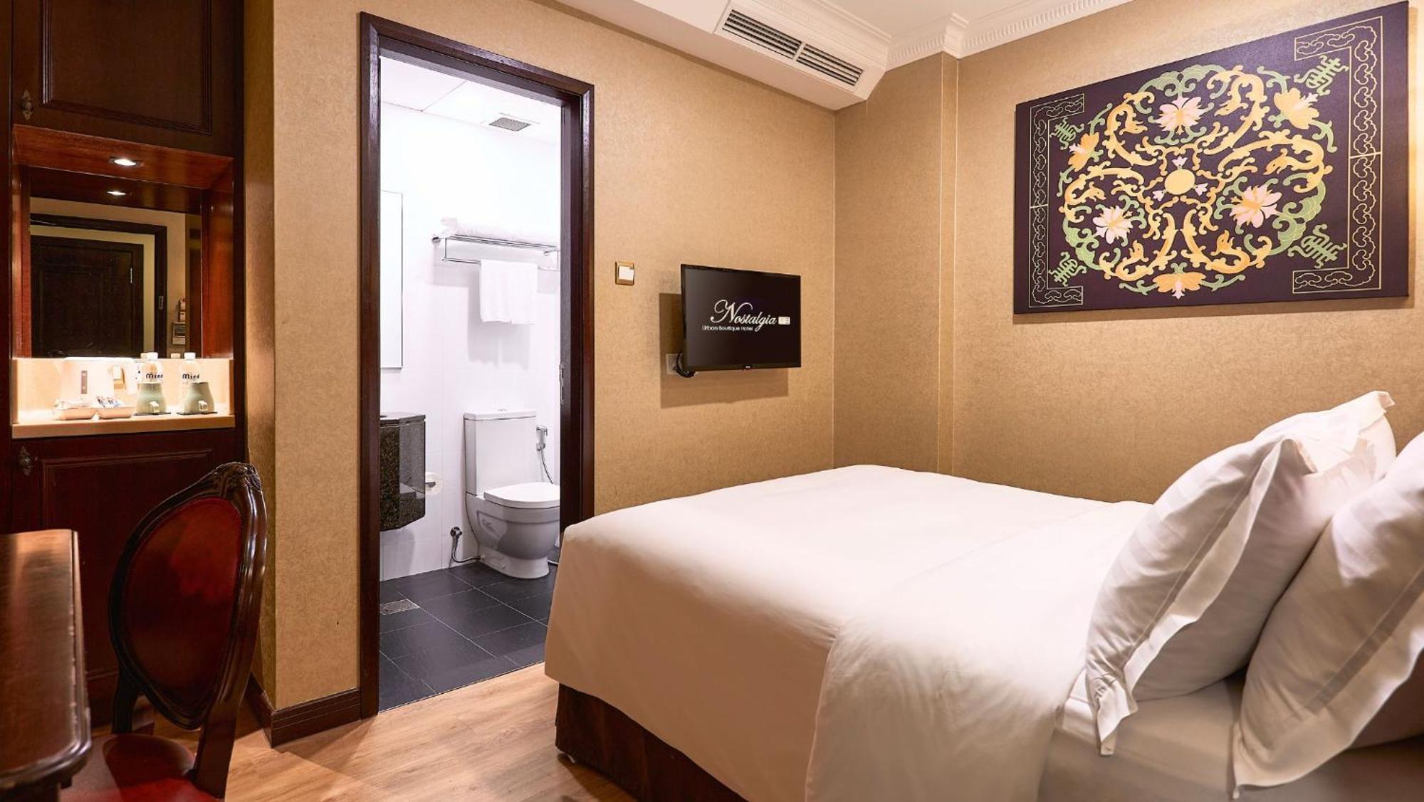 Hotel Nostalgia Singapore
