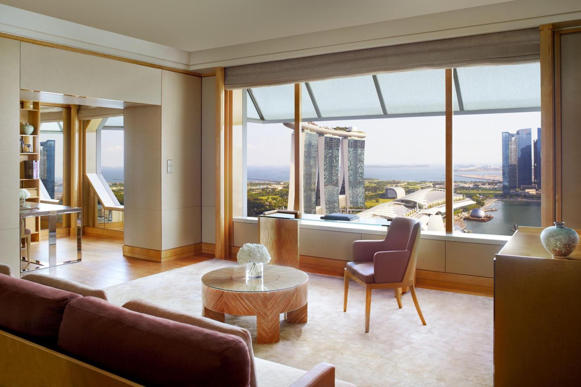 The Ritz-carlton, Millenia 5* Singapore