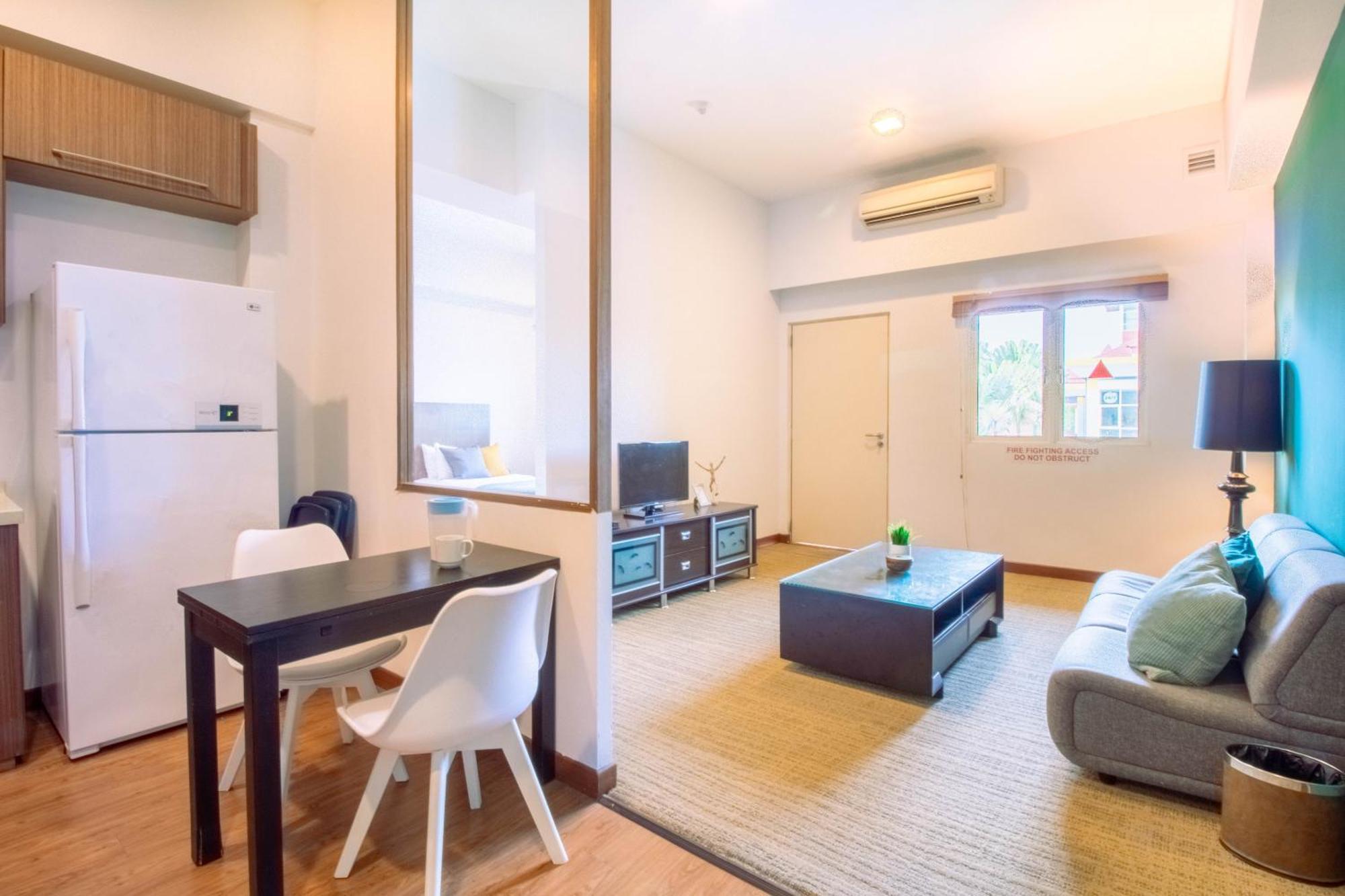 Cove D'arena Apartment