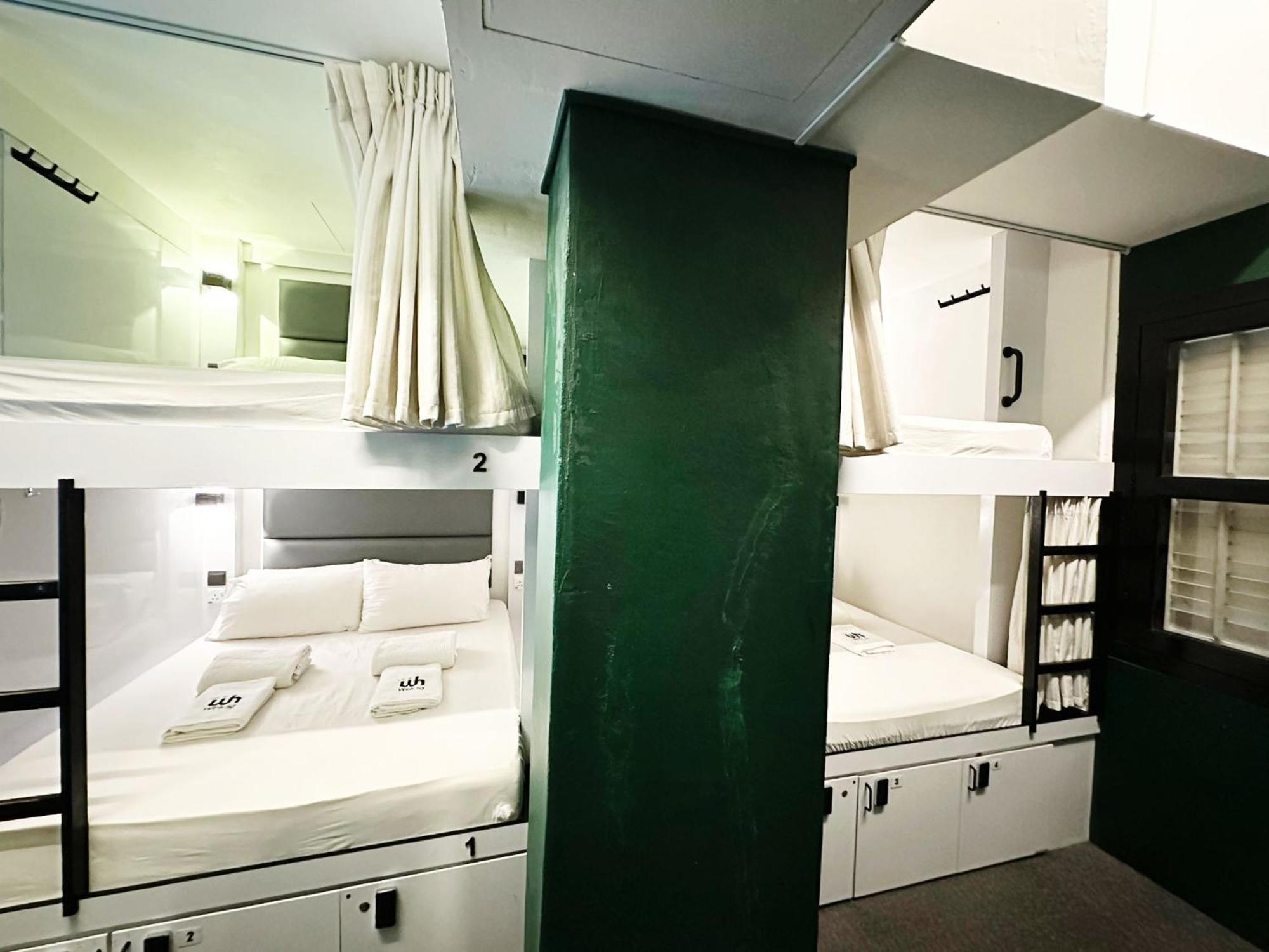 Capsulehotel Wink At Mosque Street