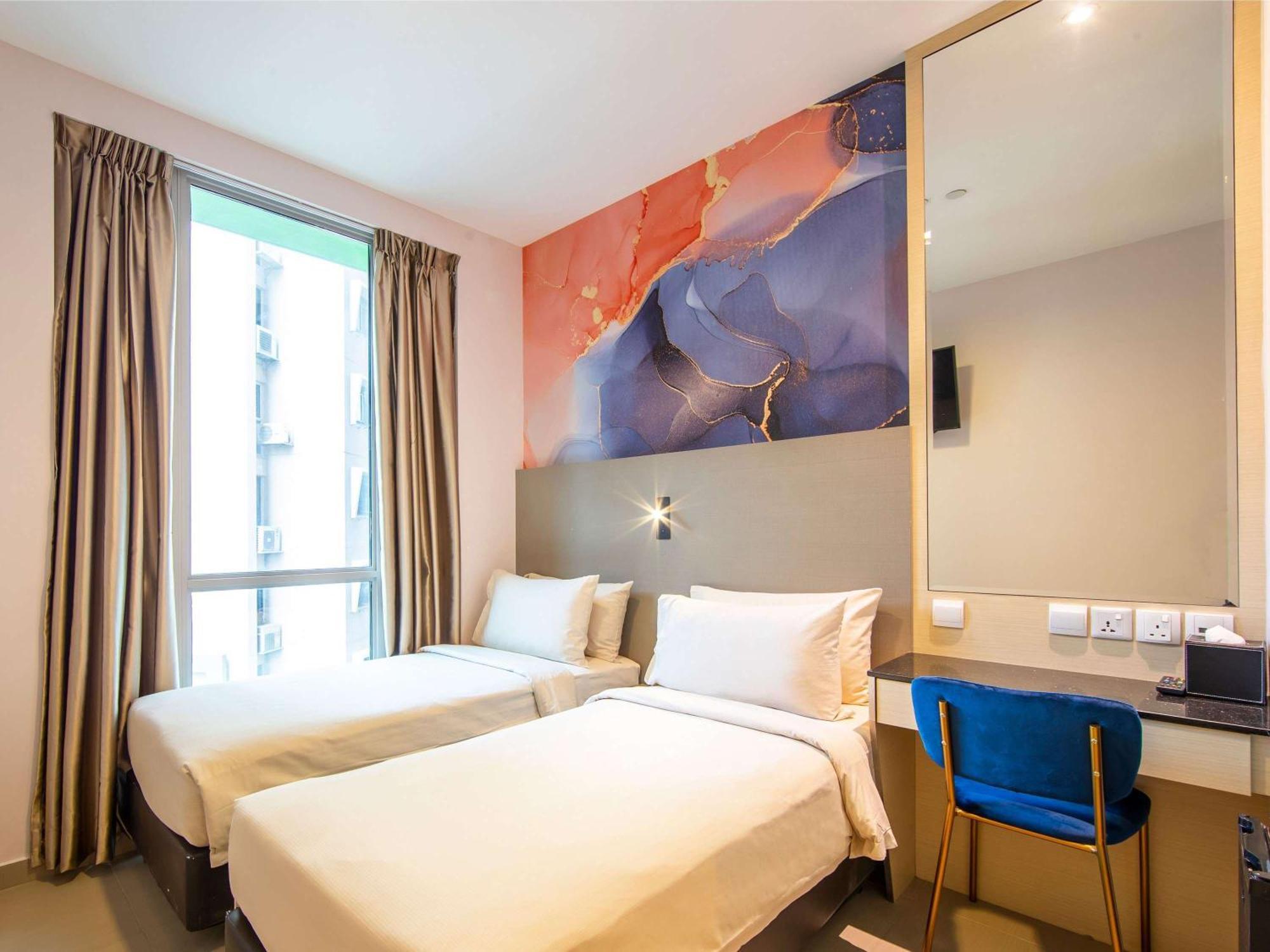 Ibis Styles 4* Singapore