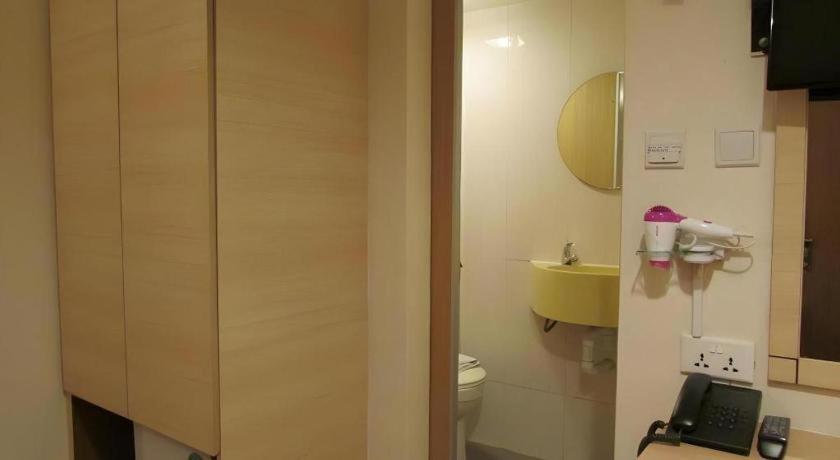 Arianna Hotel 2*