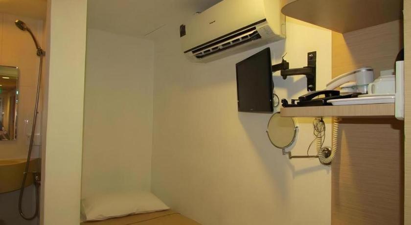 Arianna Hotel 2*