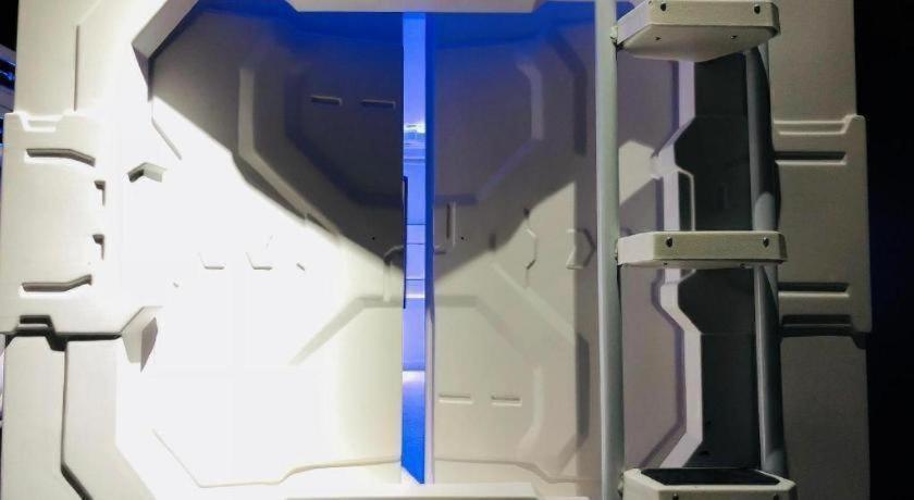 Met A Space Pod @ Chinatown Hostel Singapore