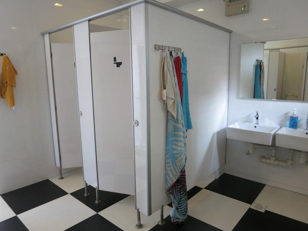 Wink At Mosque Street Capsulehotel 2*