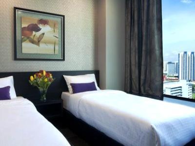 V Lavender Hotel