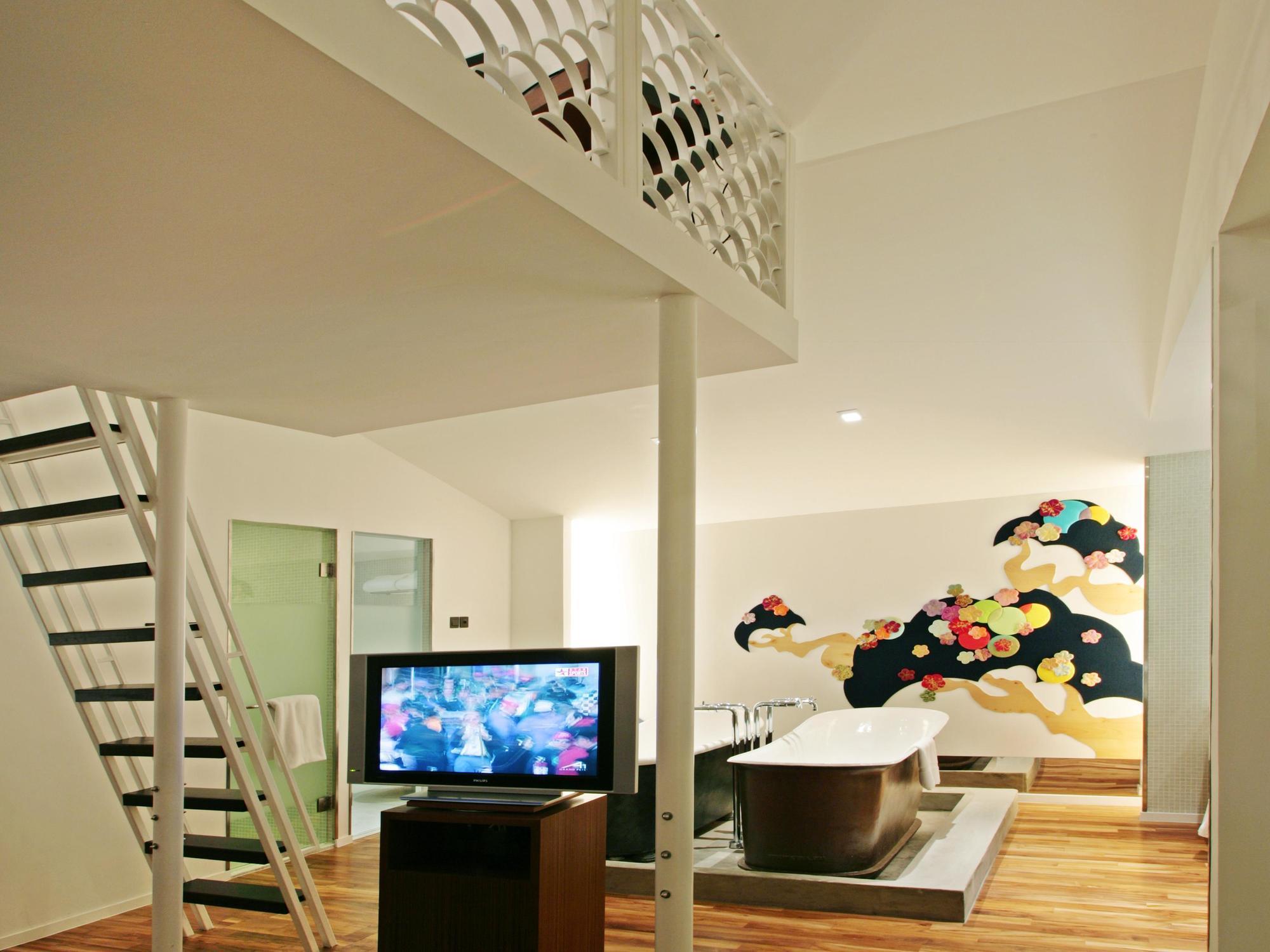 Hotel New Majestic 4*