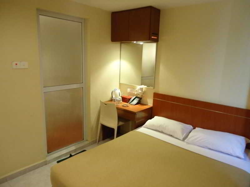 Ibis Budget Ametrine 2* Singapore