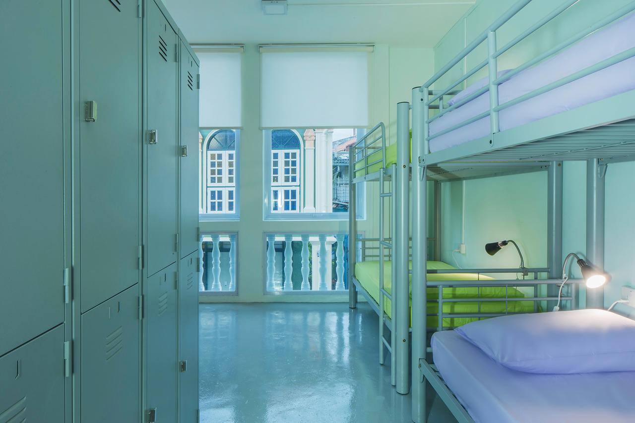 Coral Hostel *
