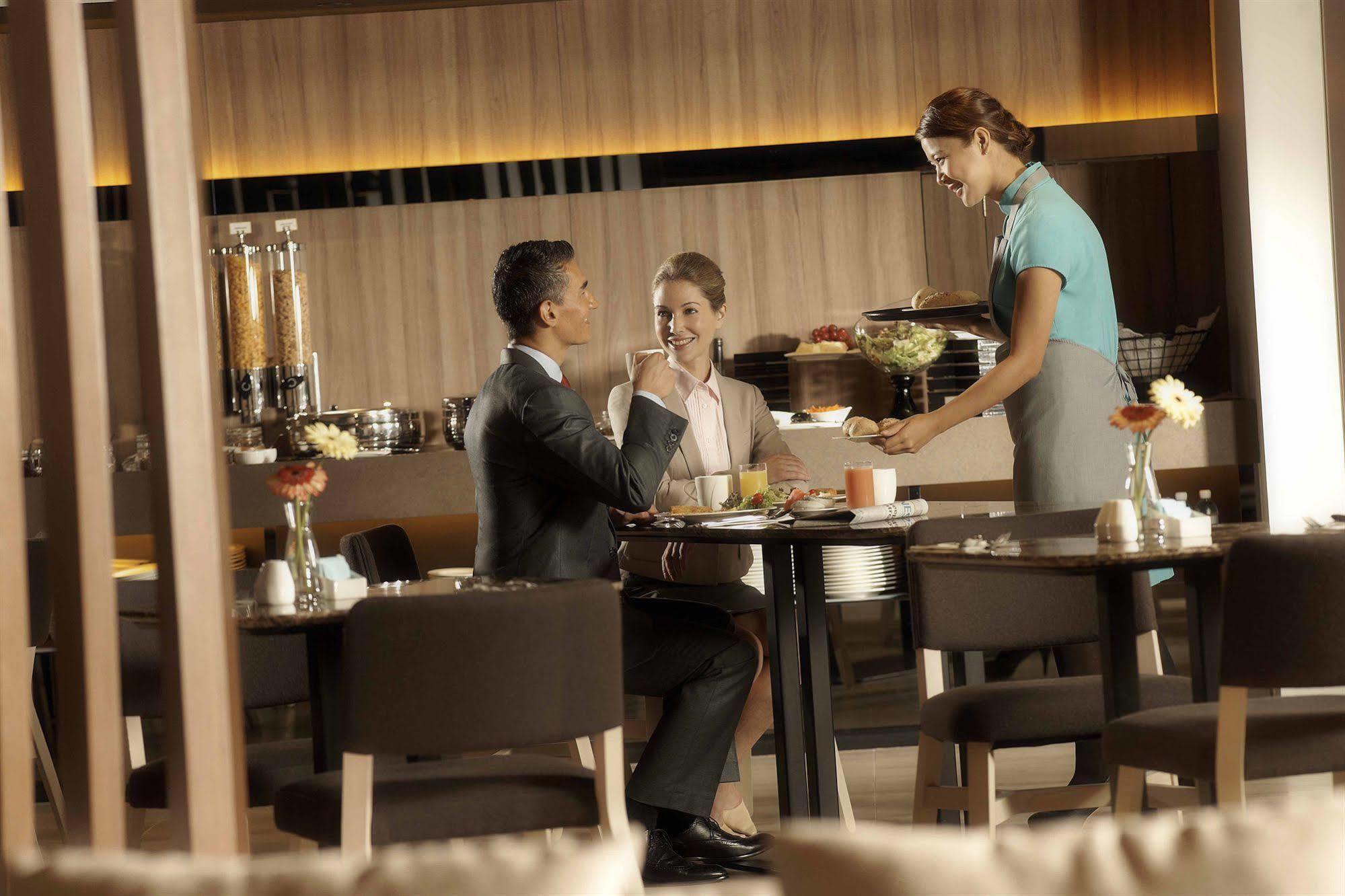 Aparthotel Pan Pacific Serviced Road, 5*