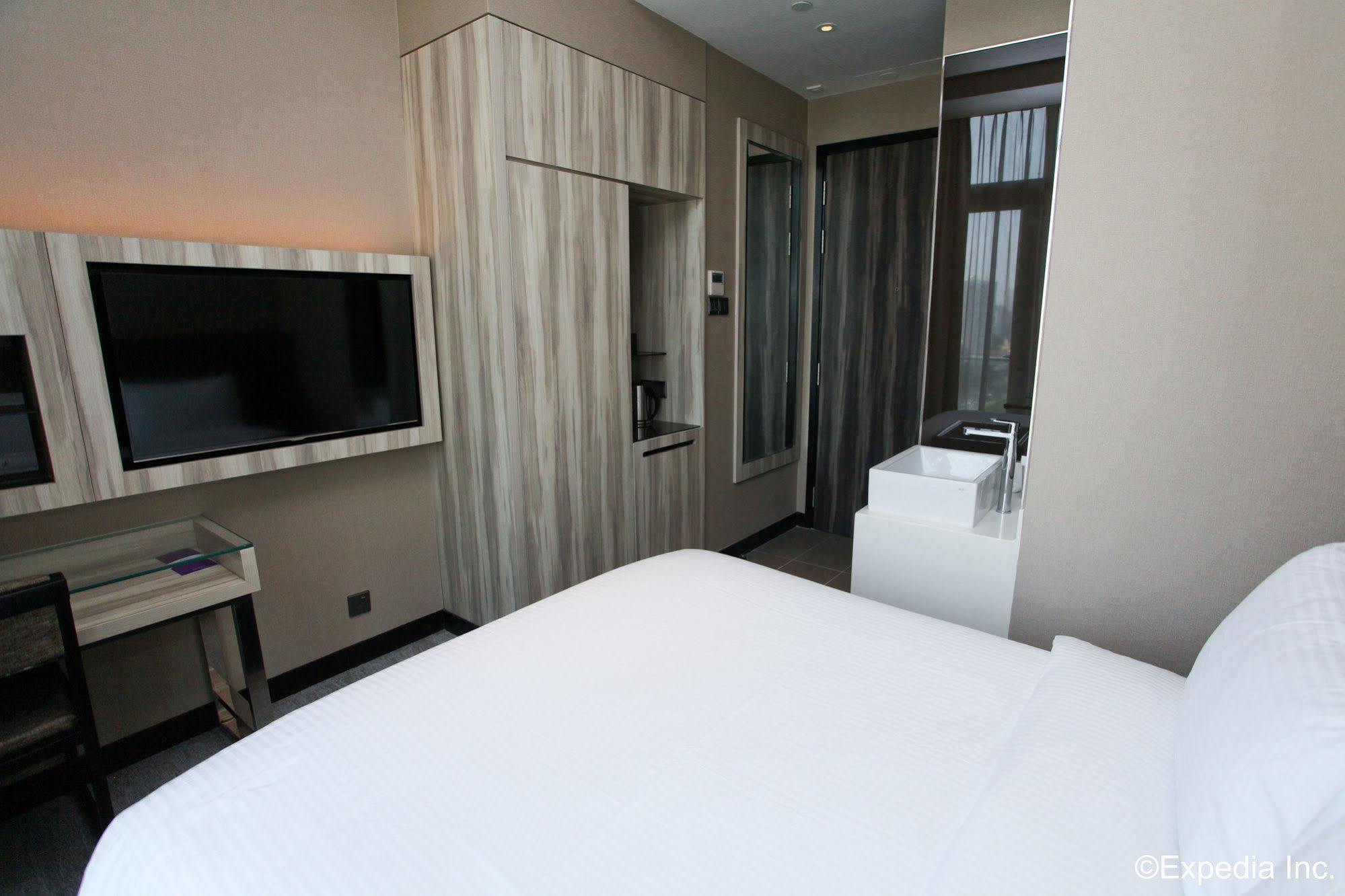 Hotel Aqueen Paya Lebar