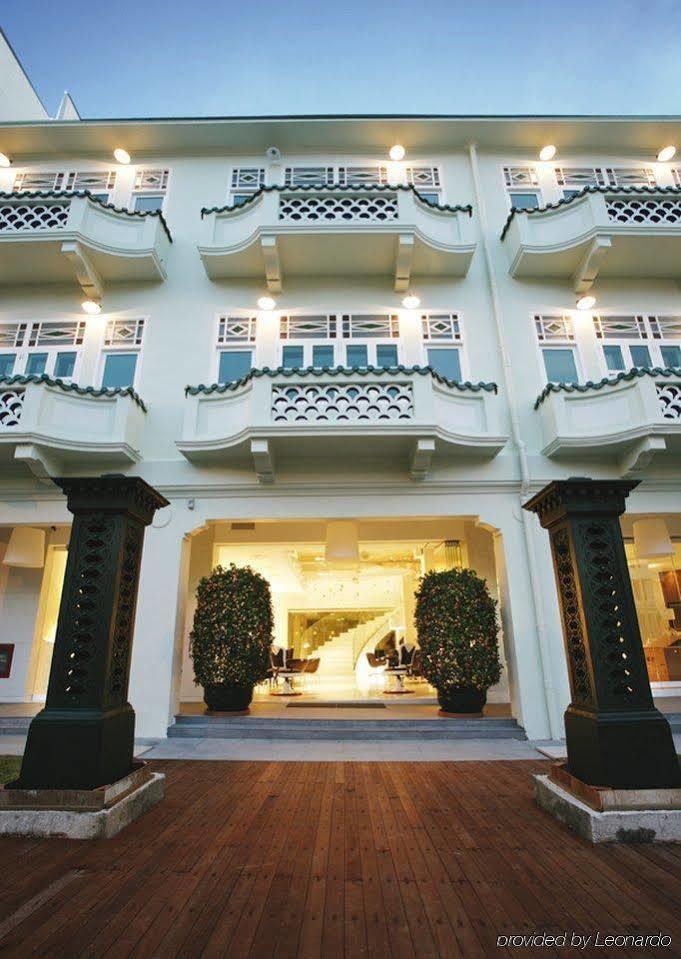 New Majestic Hotel