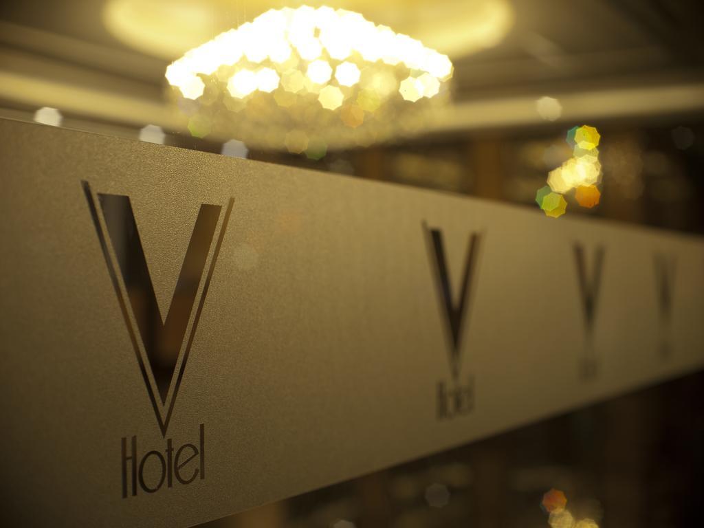 V Lavender Hotel