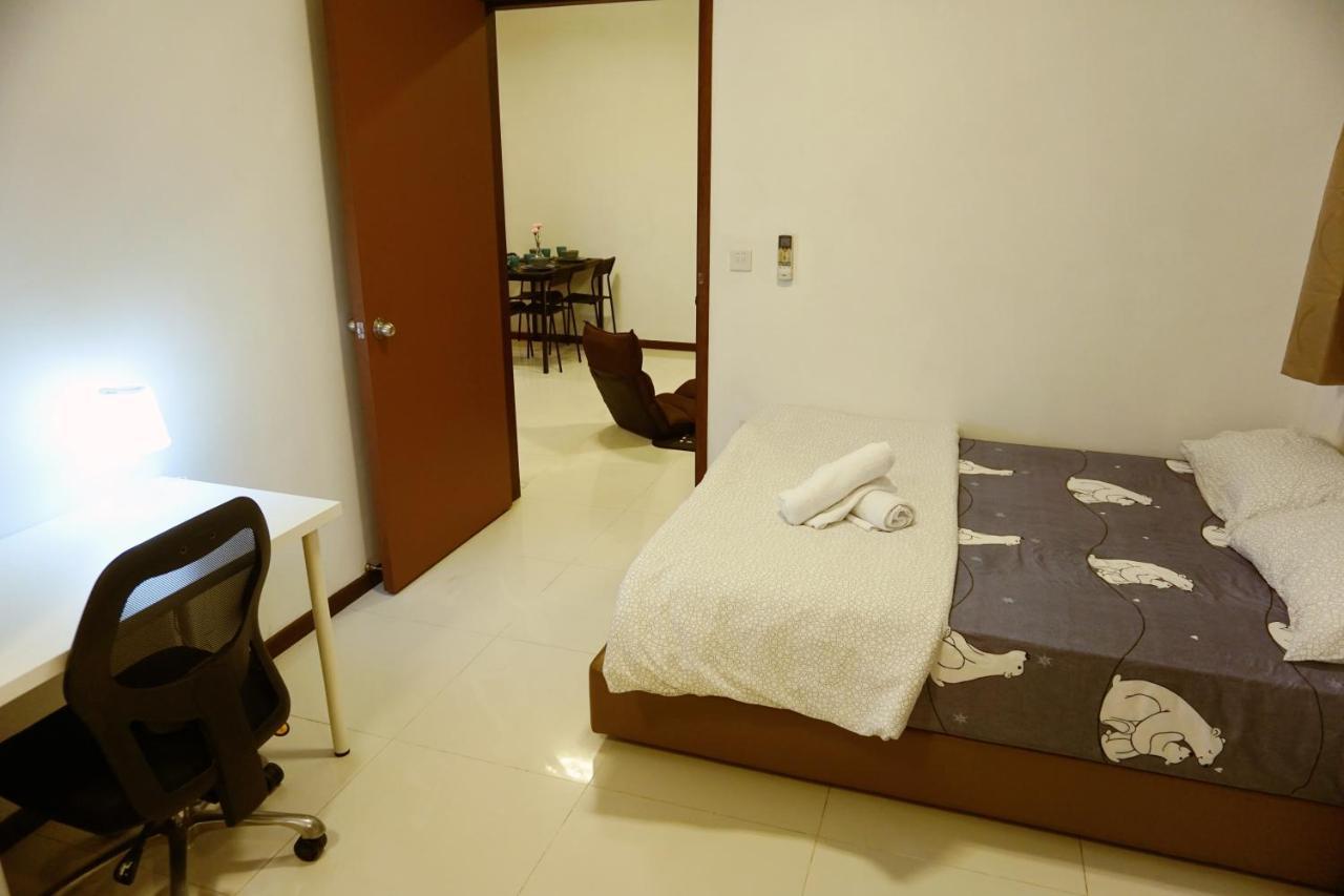 38 Lorong 8 Geylang Apartment *