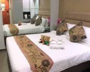 Ibis Budget Bugis Hotel 2*