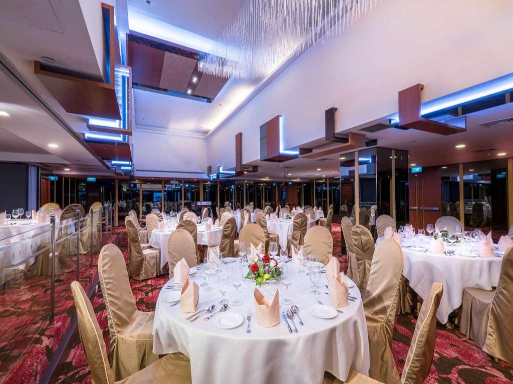 Grand Pacific 4* Singapore