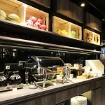 Cube Boutique Capsule Hotel