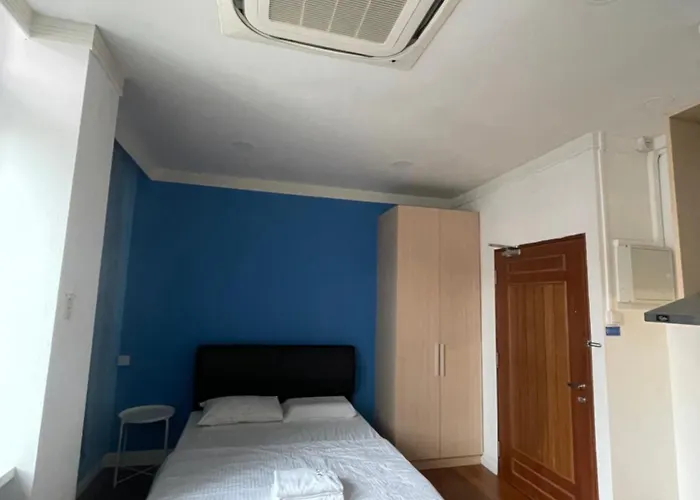 36 Club St Residence