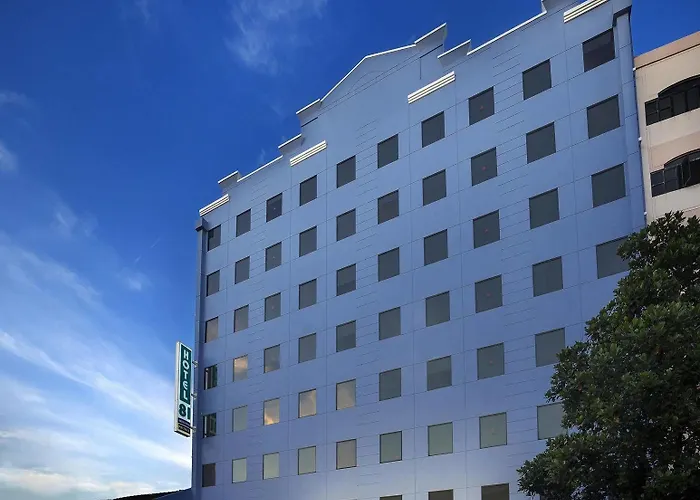 Hotel 81 Premier Hollywood