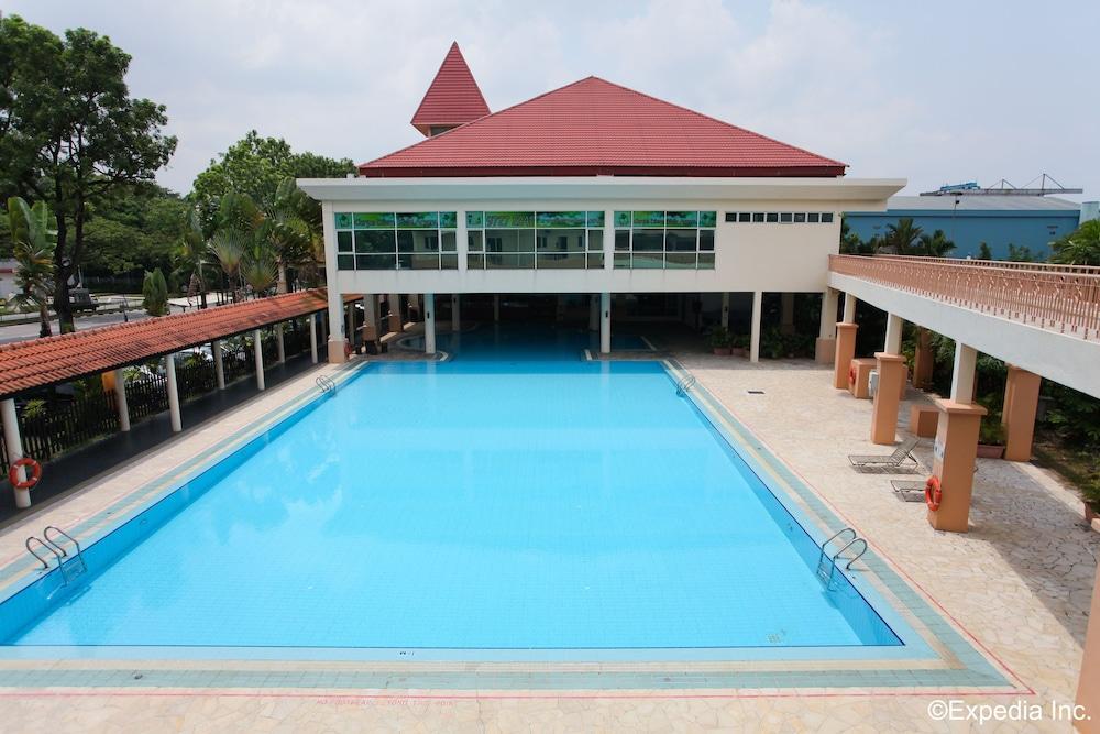 Cove D'arena Singapore