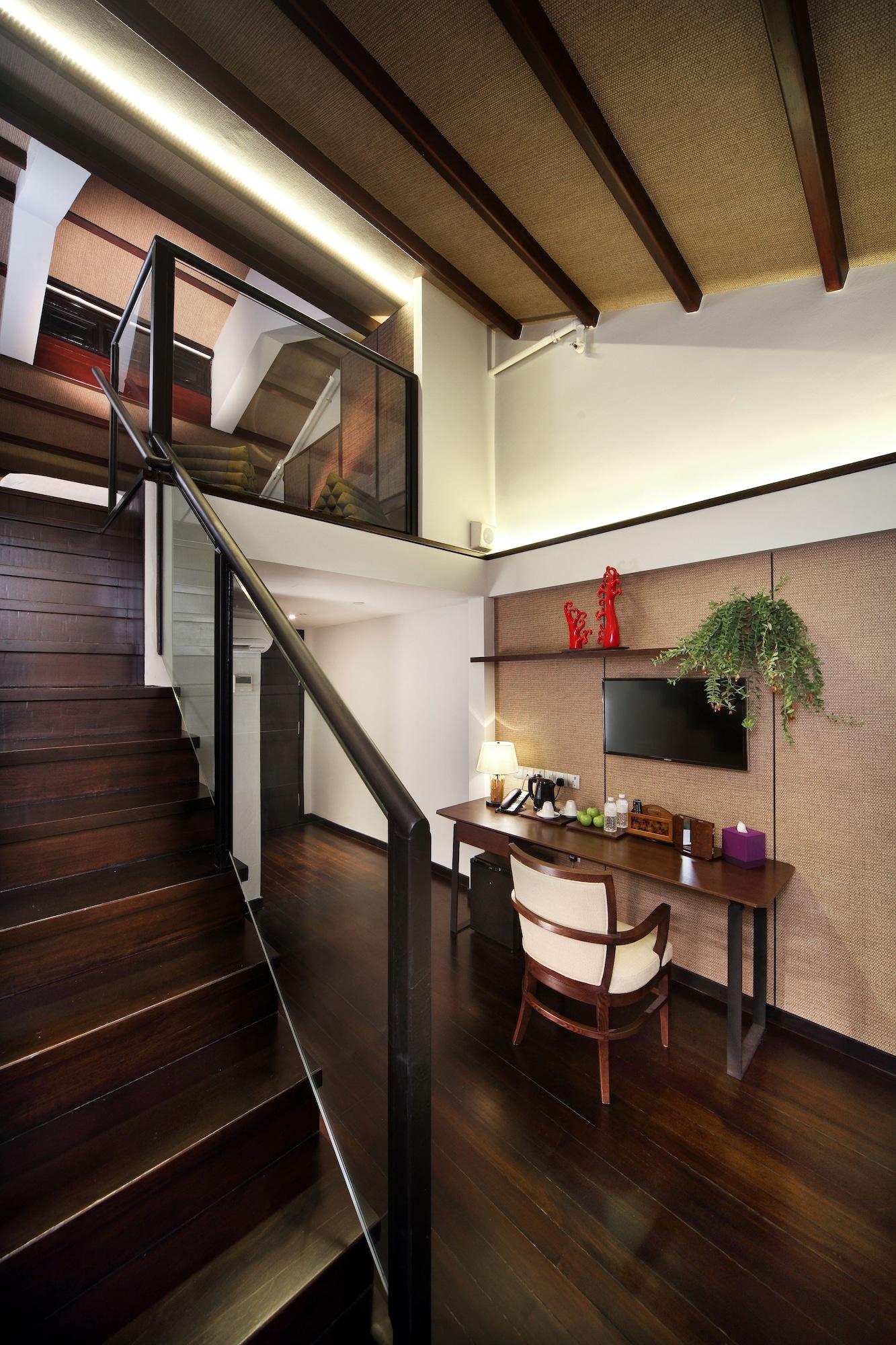 Hotel Clover 33 Jalan Sultan Singapore