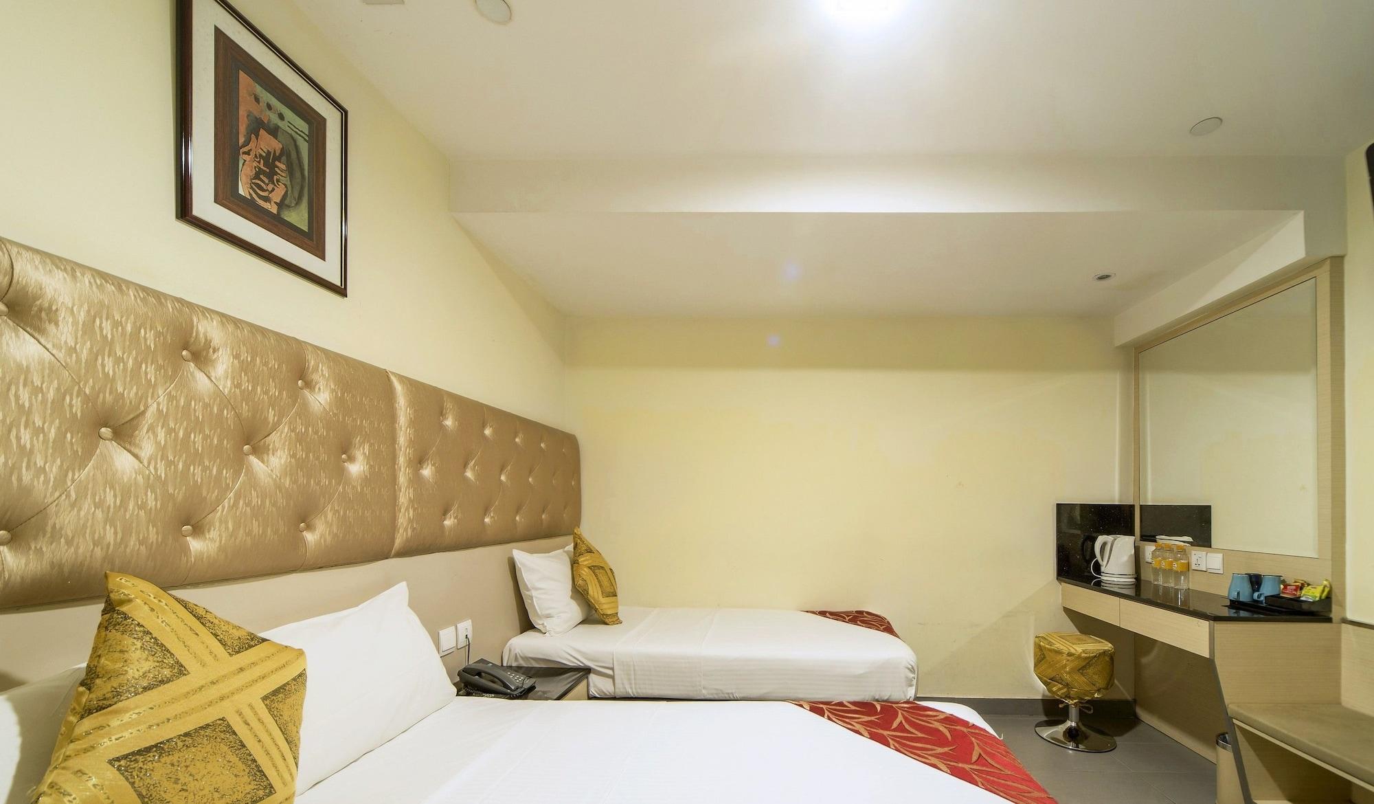 Sandpiper Hotel