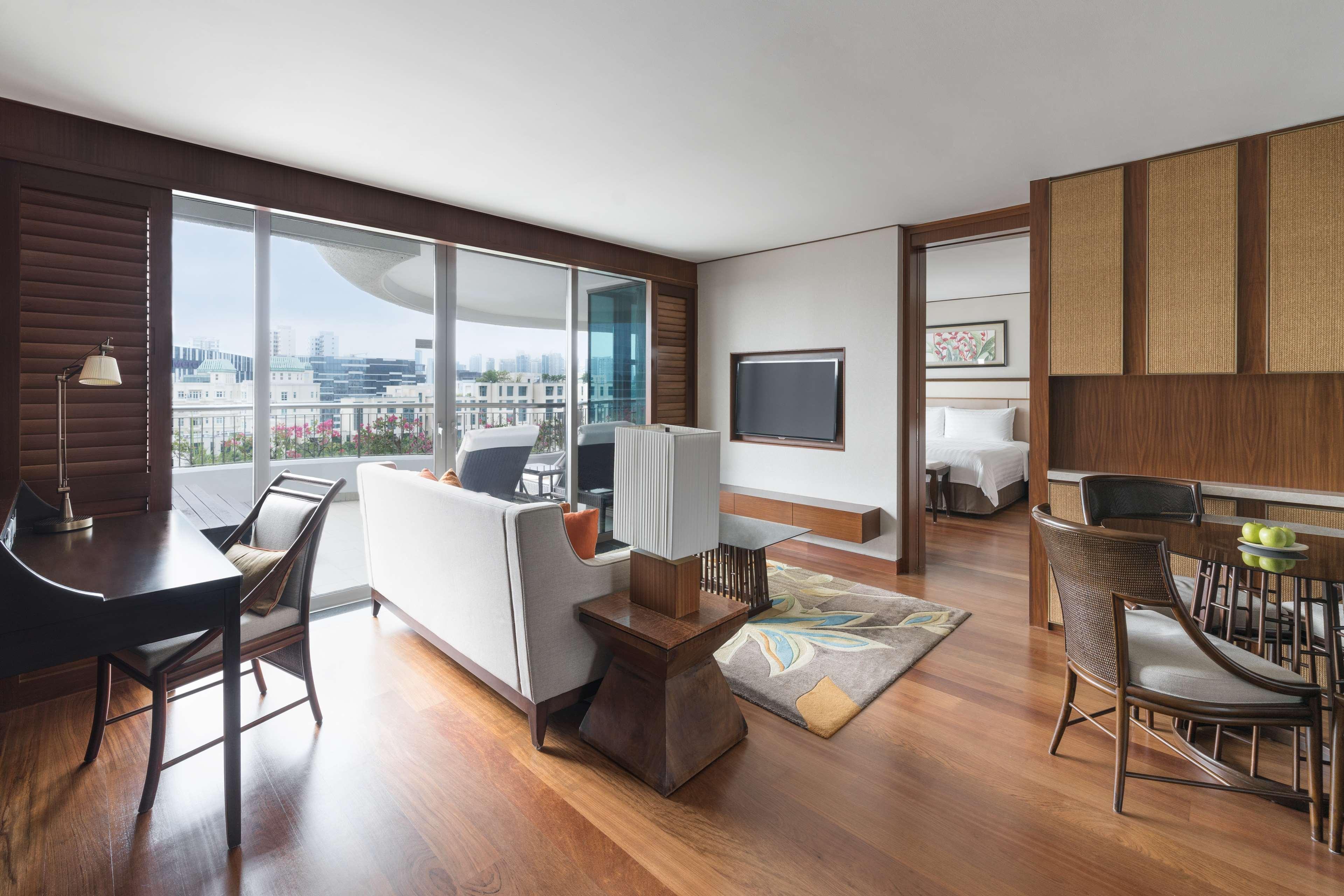 Shangri-la 5* Singapore