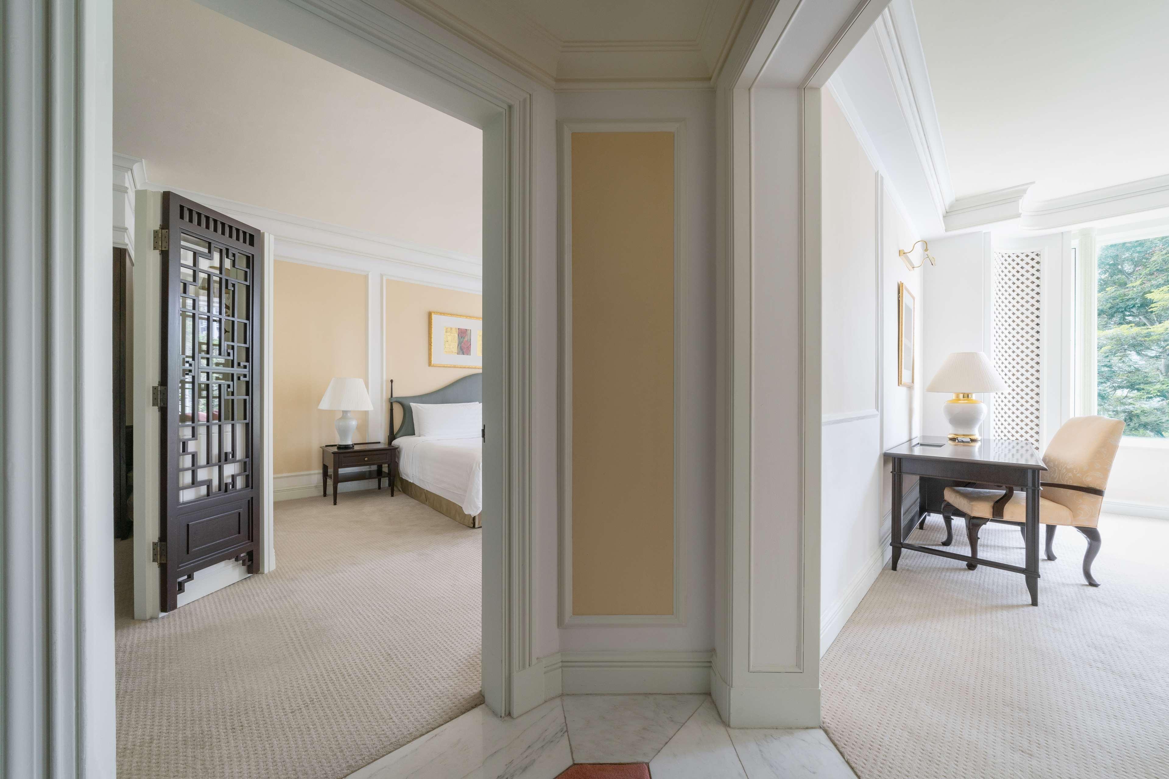 Hotel Shangri-la