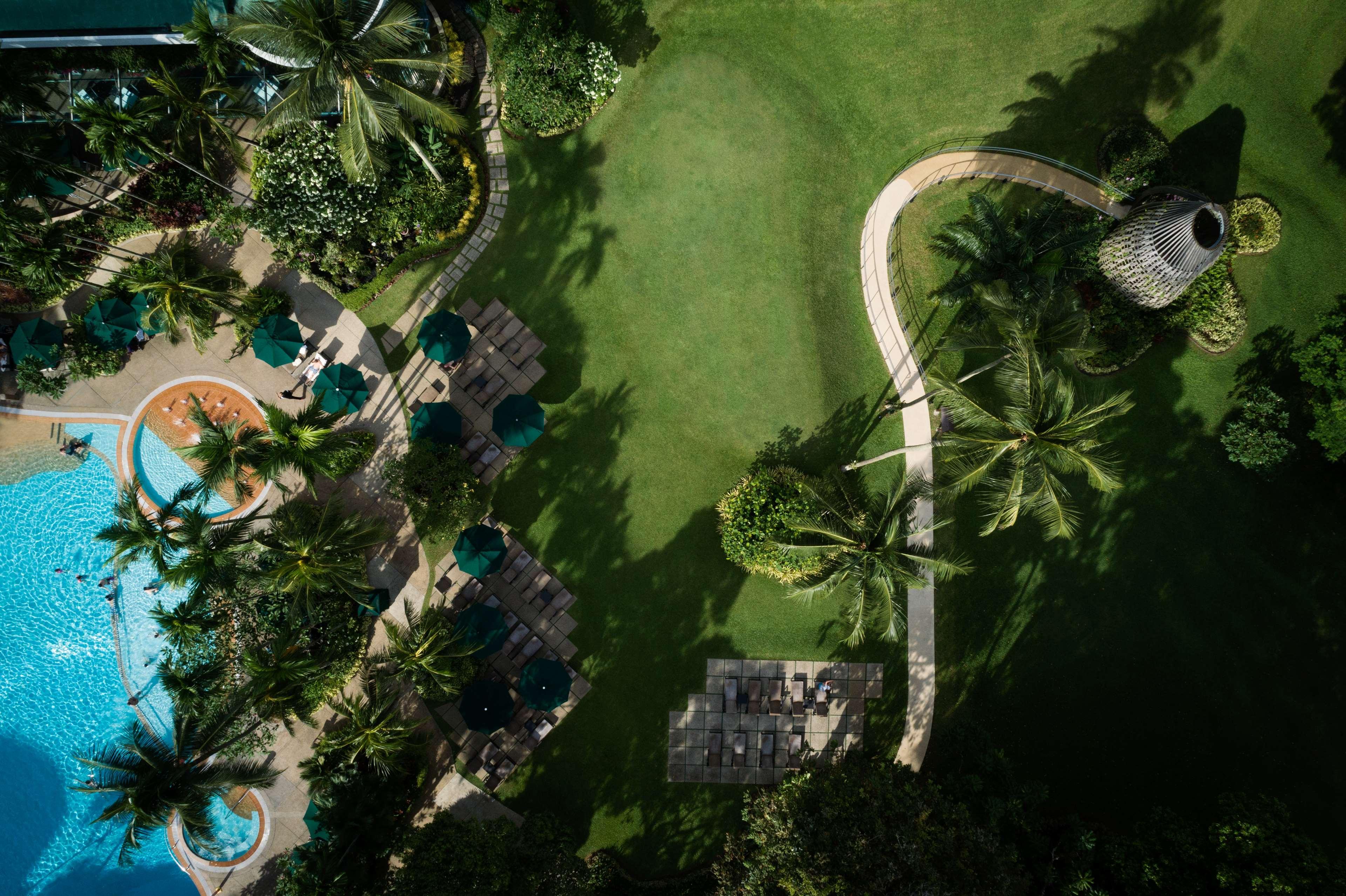 Shangri-la Hotel
