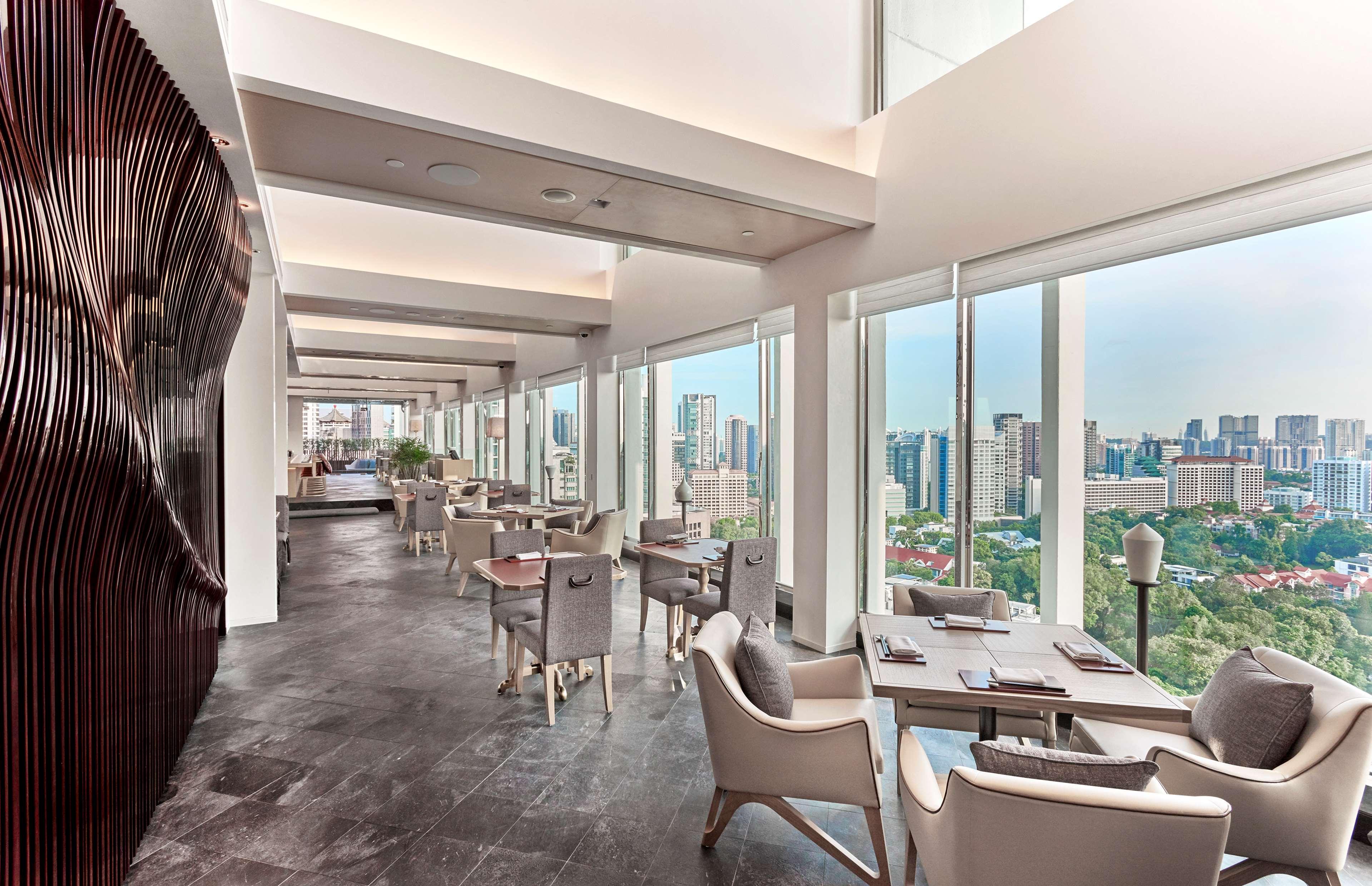 Shangri-la Hotel