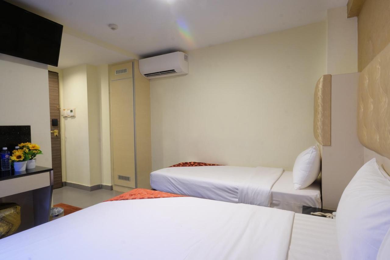 Hotel Sandpiper Singapore