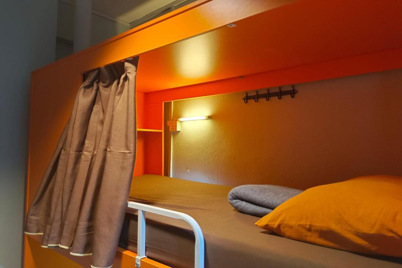 Csw Hostel *