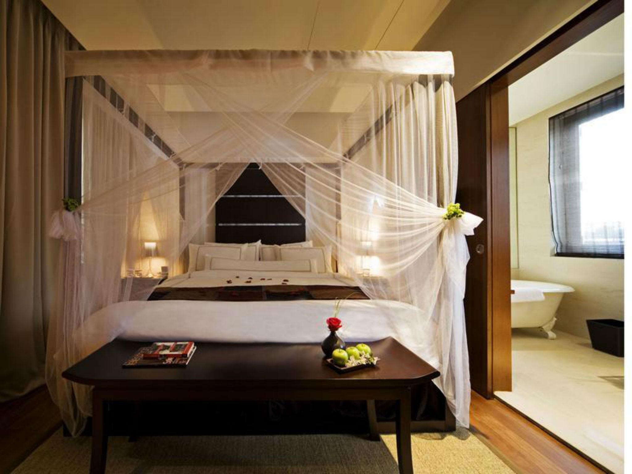 Amara Sanctuary Sentosa Resort