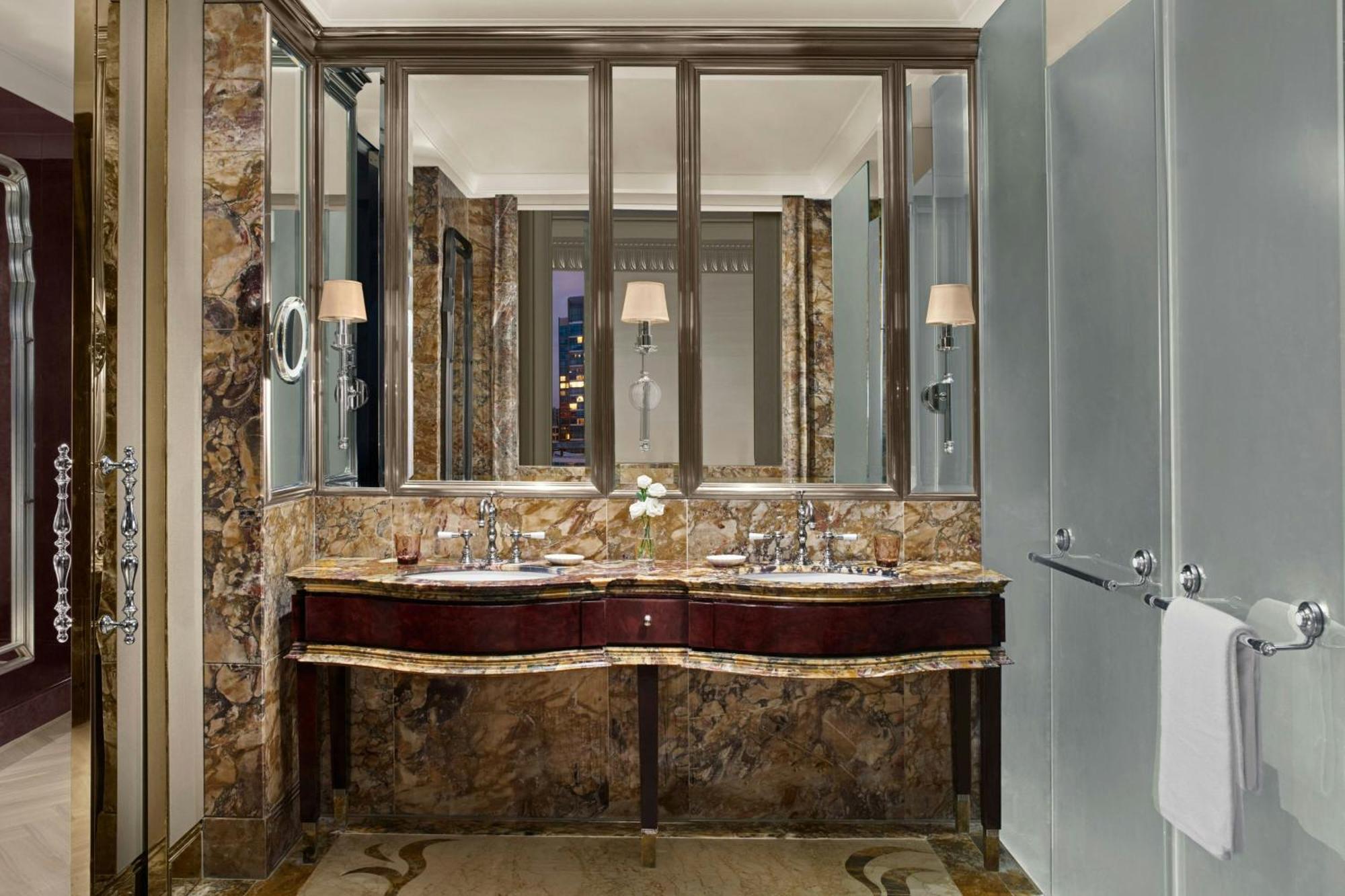 The St. Regis 5* Singapore