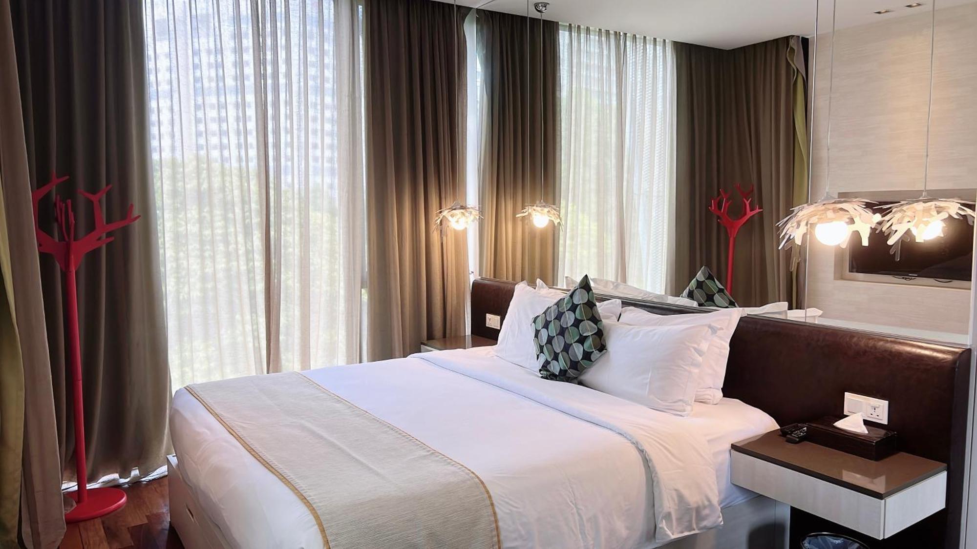 Liv Residences Serviced * Singapore