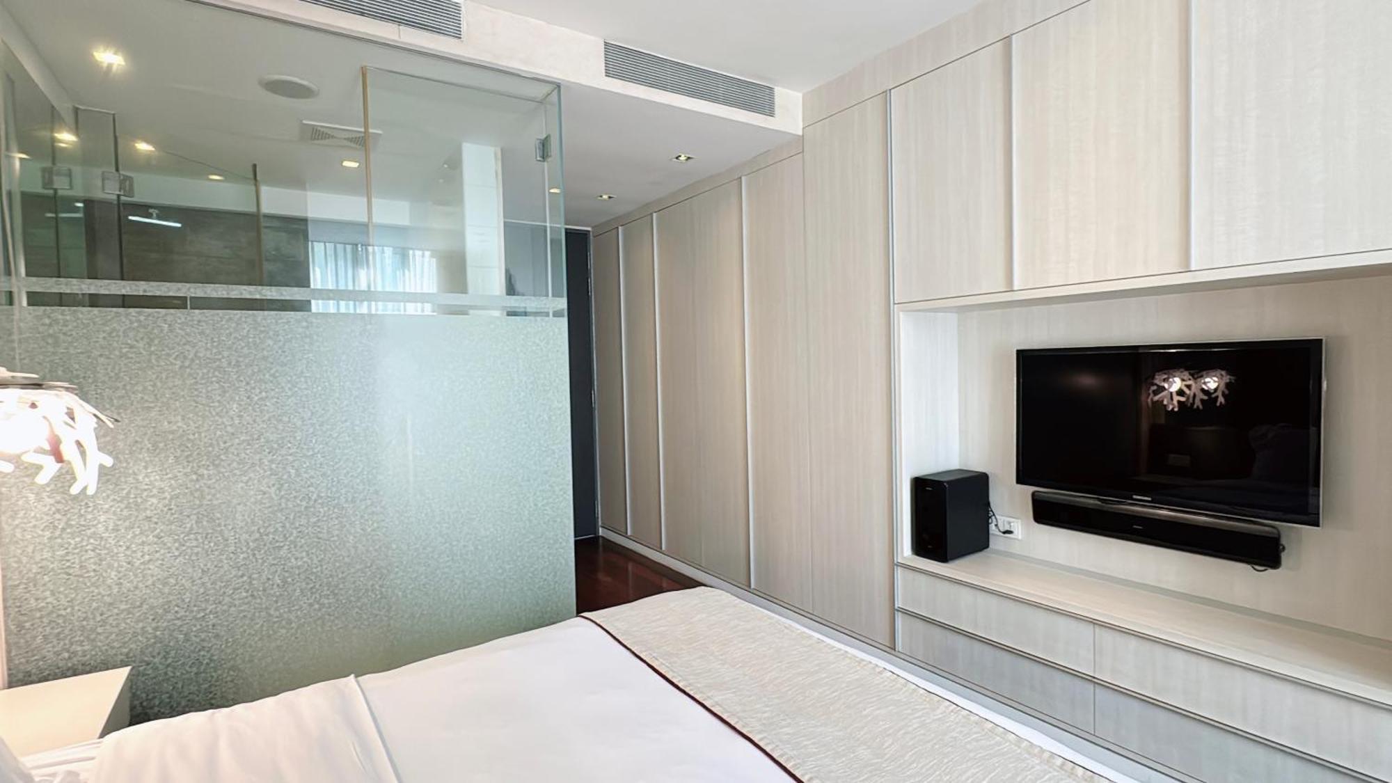 Liv Residences Serviced * Singapore