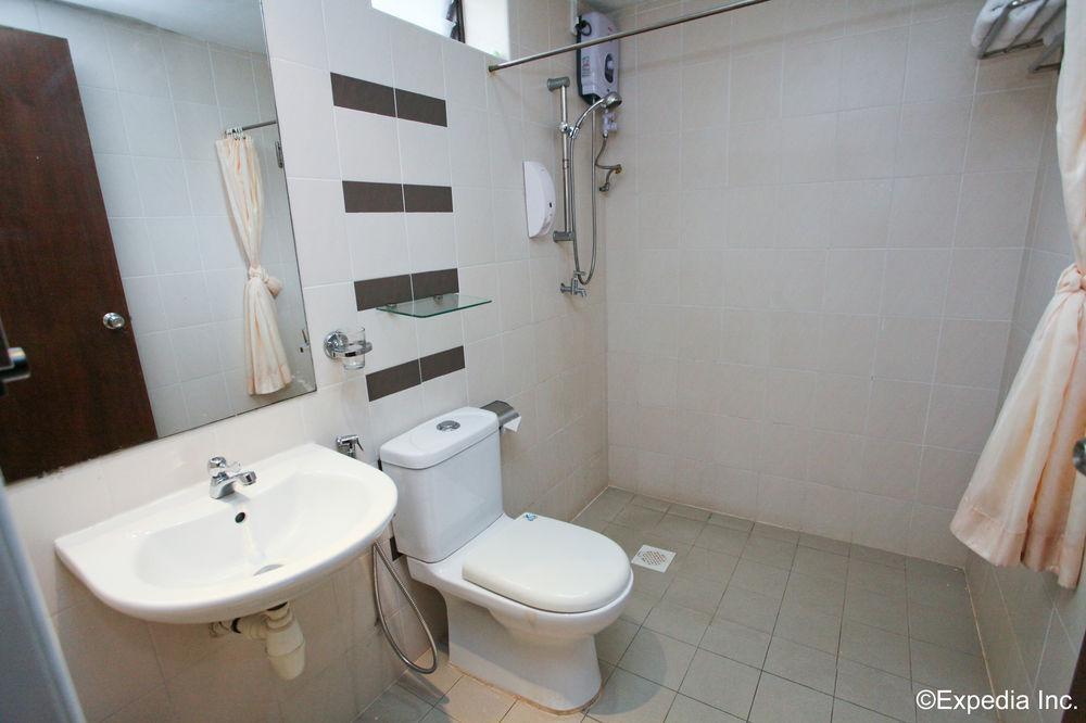 Oyo 104 Pegasus Hotel 3*