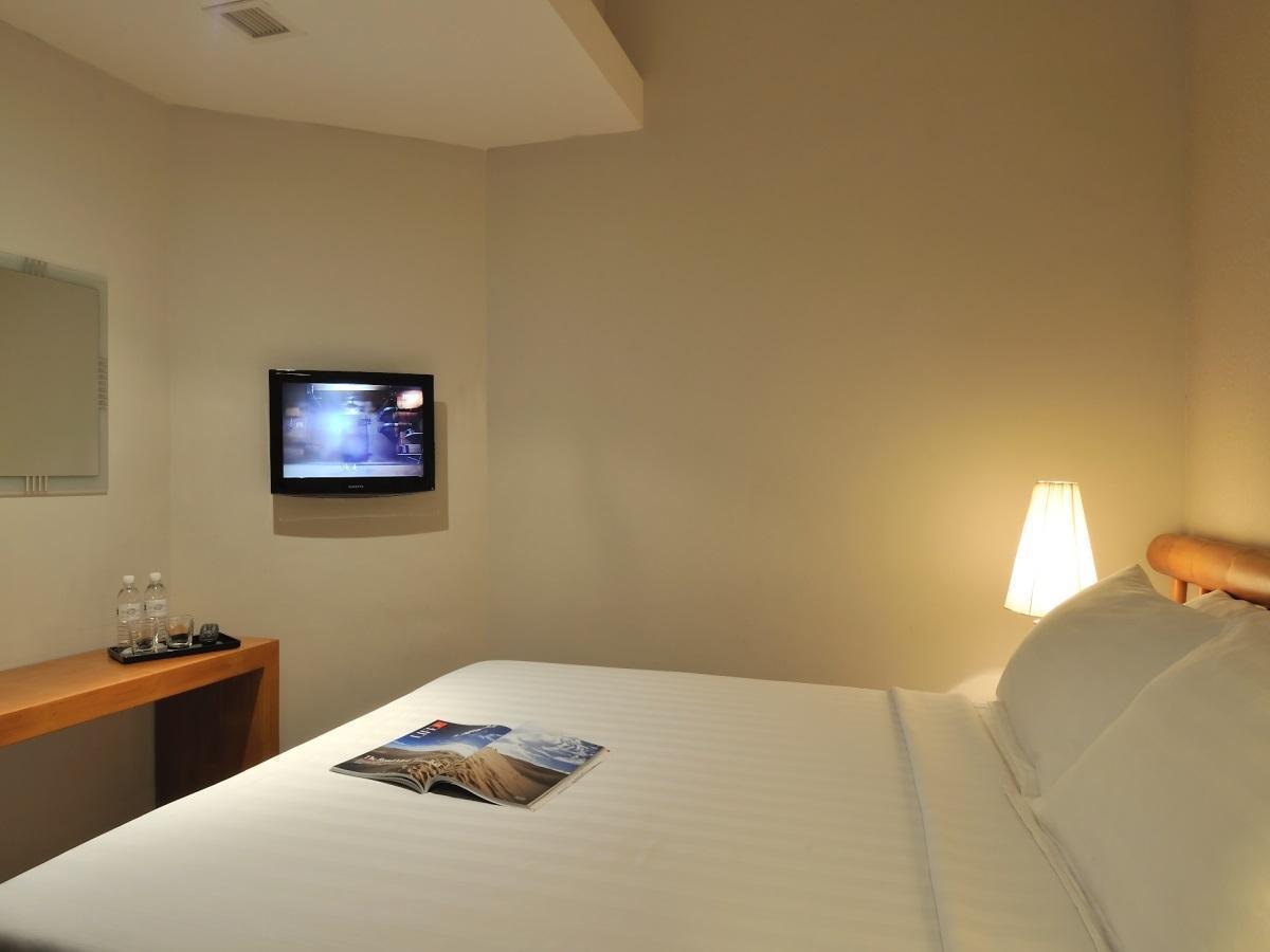 Santa Grand Little India Hotel 3*