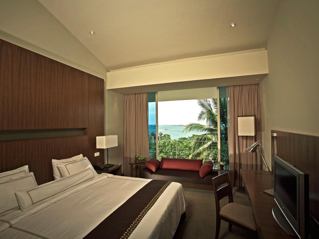 Amara Sanctuary Sentosa Resort 5*