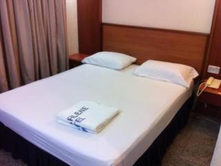 Darlene 2* Singapore