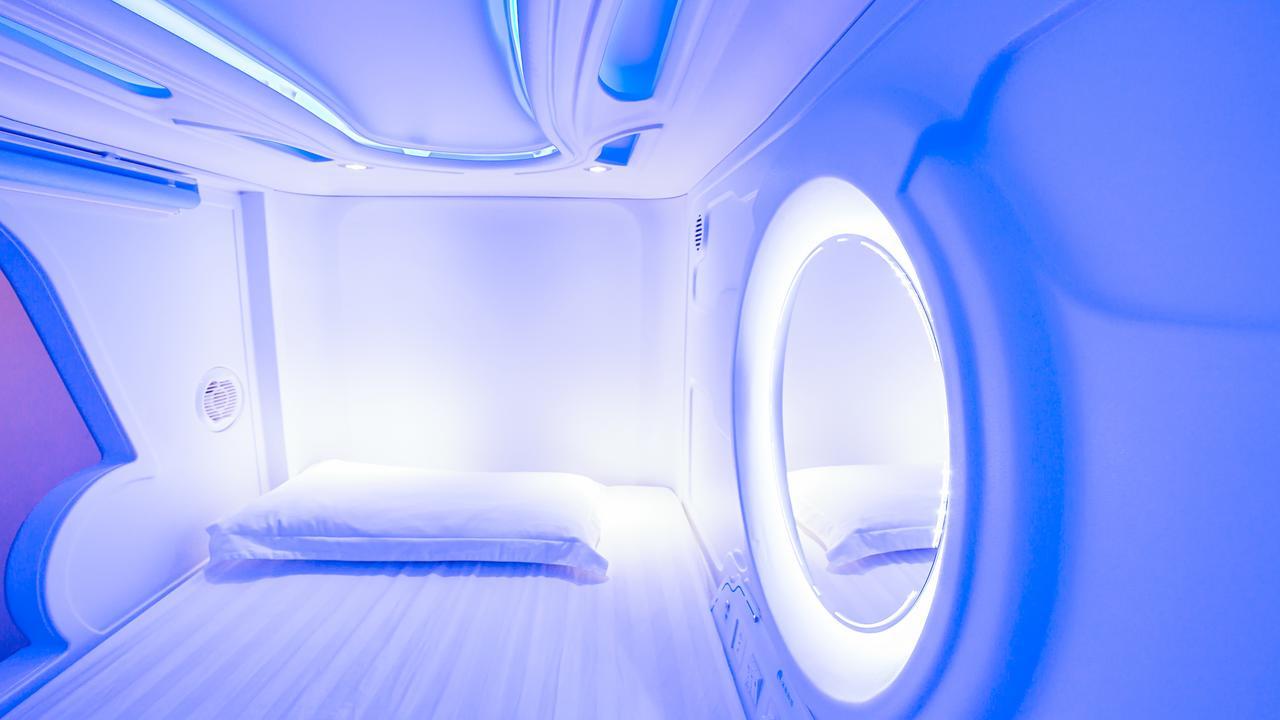 Hostel Spacepod@com