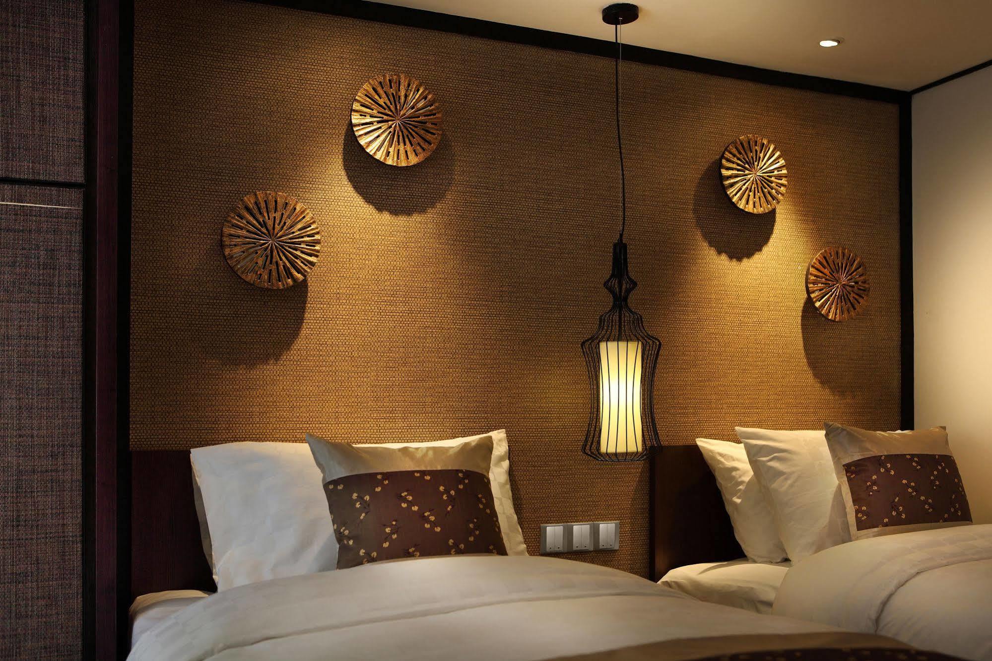 Clover 33 Jalan Sultan 4*
